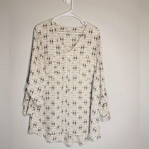 Size 22/24W Zipper Neck 3/4 sleeve Blouse
